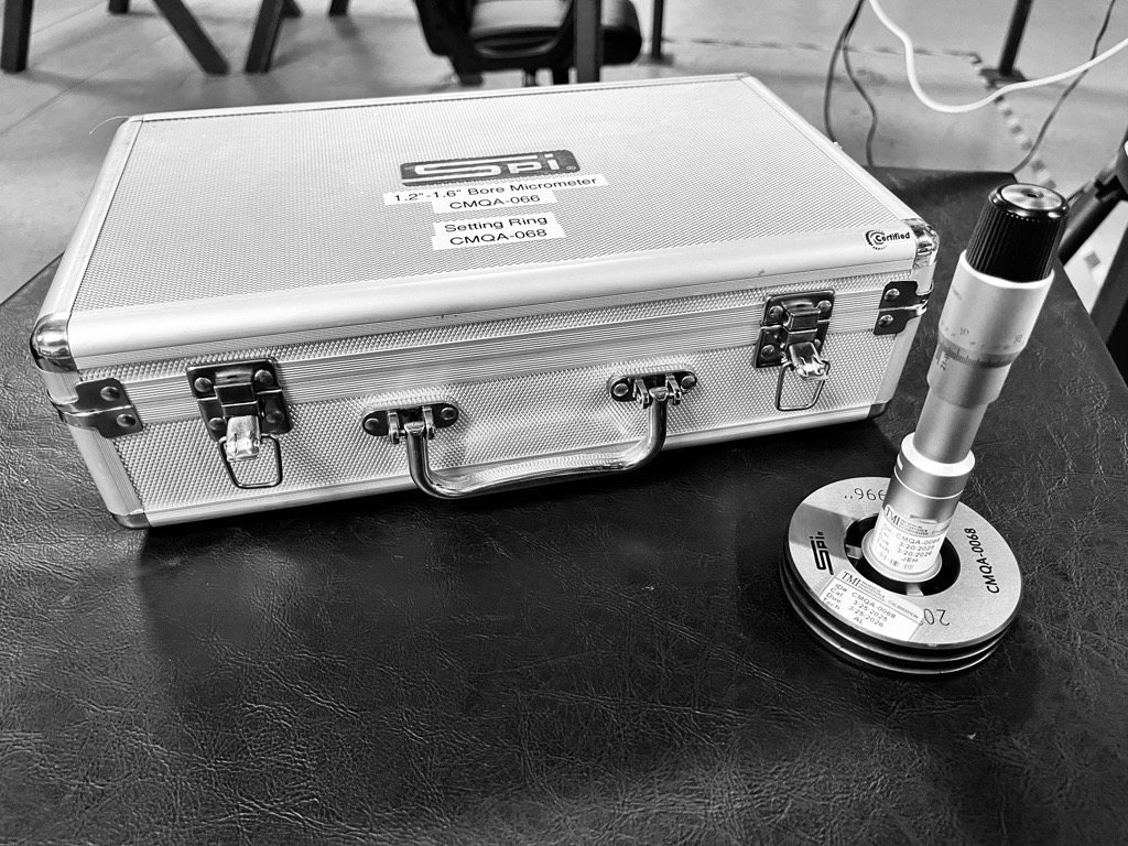 Bore_Micrometer_with_Set_Ring